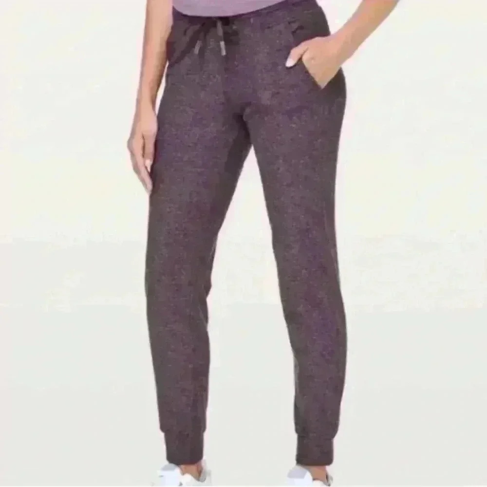 Lululemon women jogger